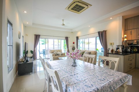 Villa in Hua Hin, Thailand 3 Schlafzimmer № 222134 - Foto 18