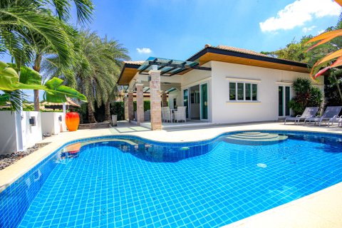 วิลล่าในอำเภอหัวหิน, ประเทศไทย 4 ห้องนอน № 222133