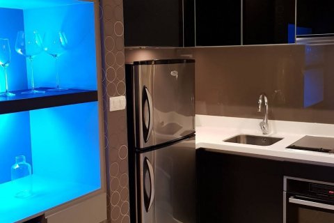 Condo à Bangkok, Thaïlande, 1 chambre  № 143620 - photo 14