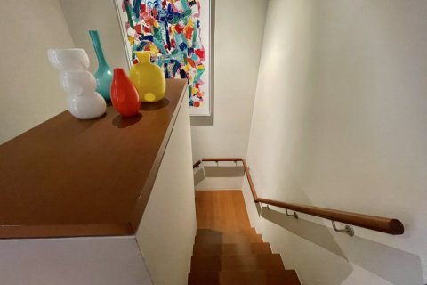 Кондоминиум с 3 спальнями в Сатхоне, Бангкок, Таиланд № 143599 - фото 11