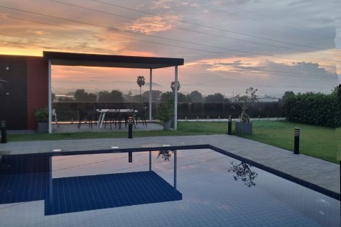 Villa à Pattaya, Thaïlande 3 chambres № 138272 - photo 17