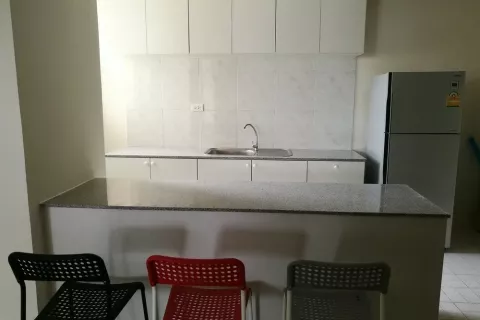 Кондоминиум с 2 спальнями в Ваттхане, Бангкок, Таиланд № 138276 - фото 2