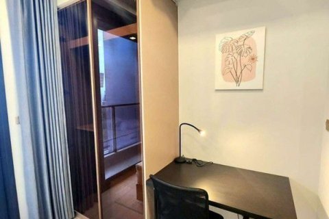 Studio in the Condo in Huai Khwang, Bangkok, Thailand  № 149048 - photo 5