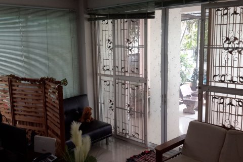 Maison à Udon Thani, Thaïlande 3 chambres № 149053 - photo 4