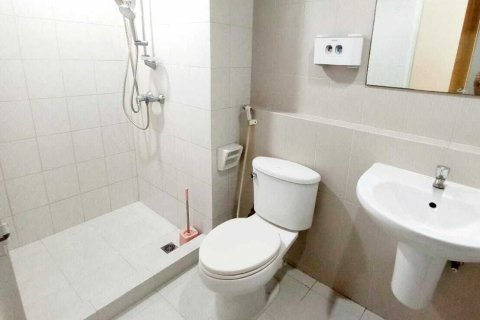 Кондоминиум с 2 спальнями в Патхум Ване, Бангкок, Таиланд № 149047 - фото 5