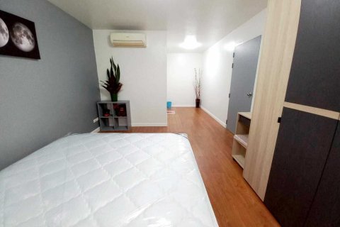 Кондоминиум с 2 спальнями в Патхум Ване, Бангкок, Таиланд № 149047 - фото 9