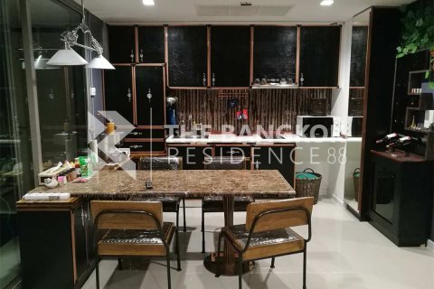 Condominio de 2 dormitorios en Bangkok, Tailandia № 210194 - foto 8