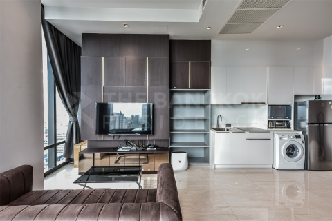 Condo in Bangkok, Thailand, 2 bedrooms  № 210190