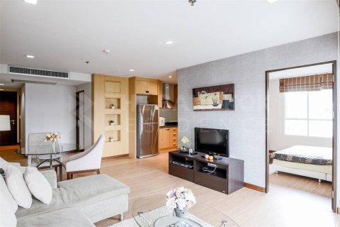 Condominio de 2 dormitorios en Bangkok, Tailandia № 210193 - foto 9