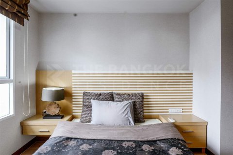 Condominio de 2 dormitorios en Bangkok, Tailandia № 210193 - foto 7