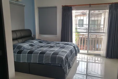 Townhouse à Nonthaburi, Thaïlande 3 chambres № 156615 - photo 10