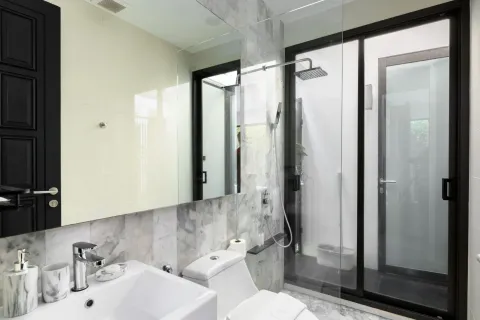 Villa in Phuket, Thailand 2 bedrooms № 156617 - photo 13