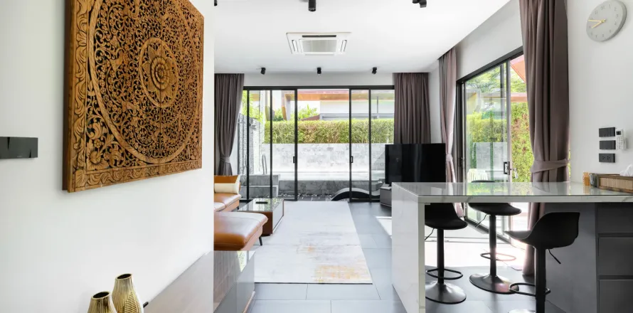 Villa in Phuket, Thailand 2 bedrooms № 156617