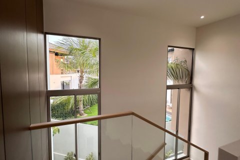 Villa à Pattaya, Thaïlande 4 chambres № 156616 - photo 4