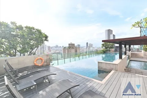 Condo in Watthana, Bangkok, Thailand, 2 bedrooms № 219097