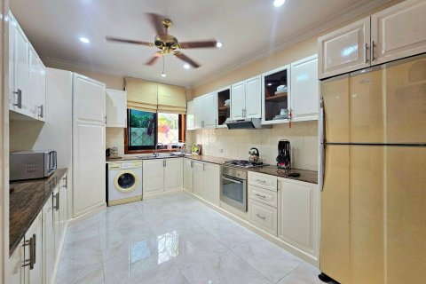 Villa in Hua Hin, Thailand 3 bedrooms № 169008 - photo 3