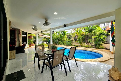 Villa in Hua Hin, Thailand 3 bedrooms № 169008 - photo 15