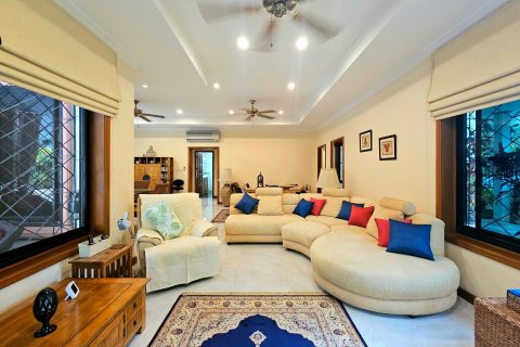 Villa in Hua Hin, Thailand 3 bedrooms № 169008 - photo 30