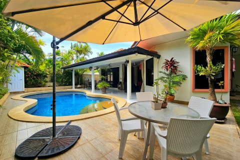 Villa in Hua Hin, Thailand 3 bedrooms № 169008 - photo 12