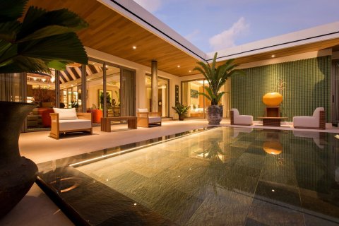 Villa in Phuket, Thailand 4 bedrooms № 169012 - photo 23