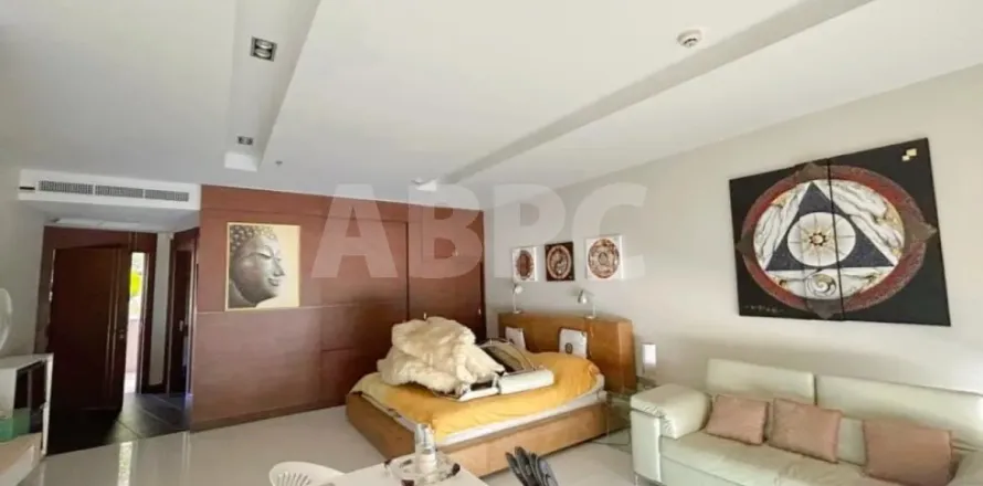 Estudio en el condominio en Pattaya, Tailandia № 211662