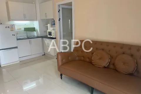 Condominio de 1 dormitorio en Pattaya, Tailandia № 211659 - foto 2