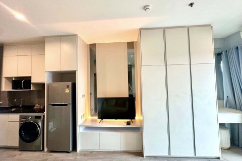 Студия в кондо в Чатучаке, Бангкок, Таиланд № 157934 - фото 3