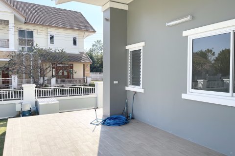 House in Chiang Mai, Thailand 4 bedrooms № 157935 - photo 27
