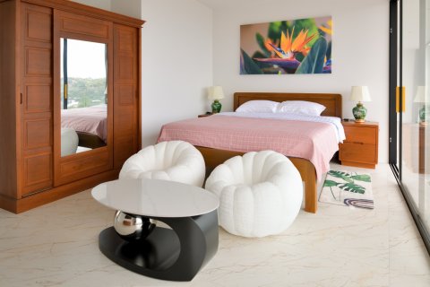 Villa in Phuket, Thailand 5 Schlafzimmer № 222404 - Foto 13