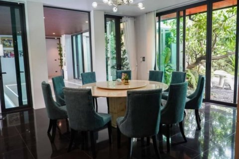 Вилла в Чиангмае, Таиланд с 5 спальнями  № 134027 - фото 15