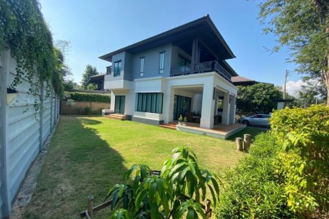 Вилла в Сан-Сая, Таиланд с 4 спальнями  № 134029 - фото 2