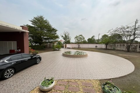 Вилла в Суан Луанге, Бангкок, Таиланд с 5 спальнями  № 134028 - фото 18