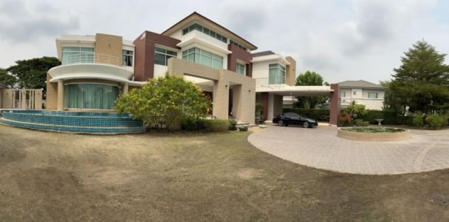 Вилла в Суан Луанге, Бангкок, Таиланд с 5 спальнями  № 134028