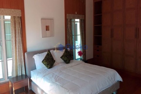 House in Pattaya, Thailand 3 bedrooms № 197220 - photo 5