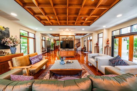 Дом в Паттайе, Таиланд с 3 спальнями  № 150385 - фото 18