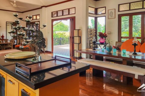 Villa in Chiang Mai, Thailand 3 bedrooms № 150388 - photo 13