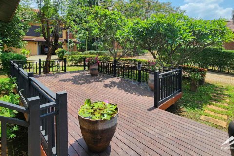 Villa in Chiang Mai, Thailand 3 bedrooms № 150388 - photo 16