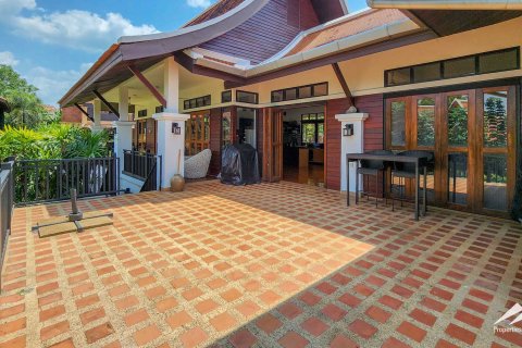 Villa in Chiang Mai, Thailand 3 bedrooms № 150388 - photo 9