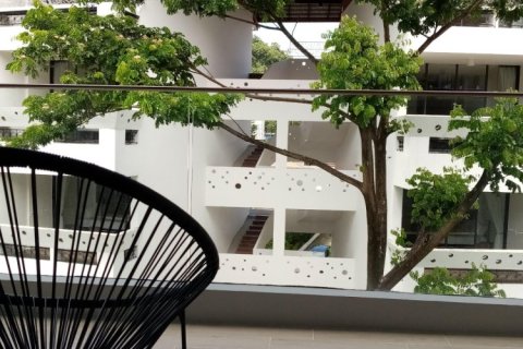 Condo in Surin, Thailand, 1 bedroom  № 153857 - photo 1