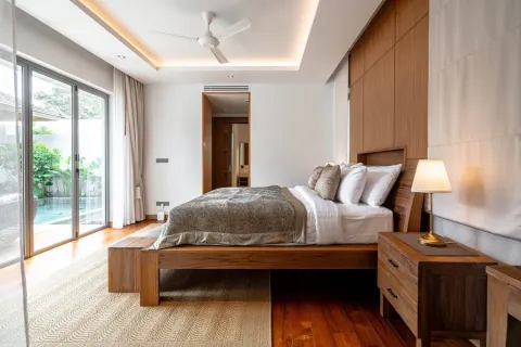 House in Bang Tao, Thailand 3 bedrooms № 153858 - photo 15