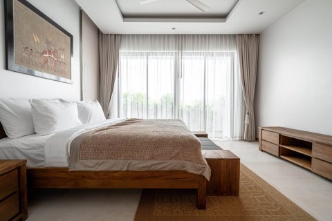 House in Bang Tao, Thailand 3 bedrooms № 153858 - photo 13