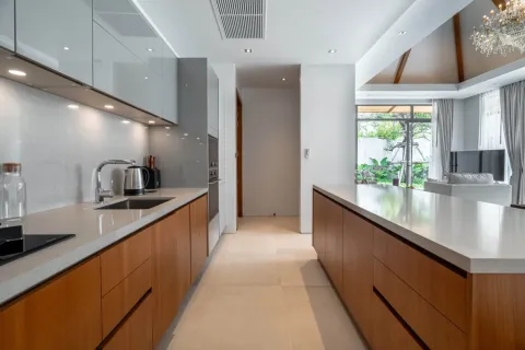 House in Bang Tao, Thailand 3 bedrooms № 153858 - photo 4