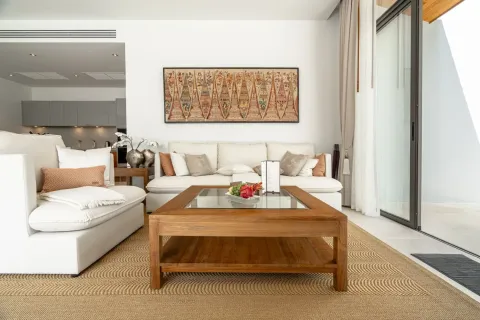 House in Bang Tao, Thailand 3 bedrooms № 153858 - photo 22