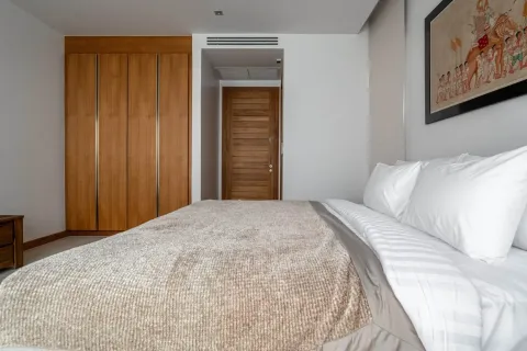 House in Bang Tao, Thailand 3 bedrooms № 153858 - photo 11