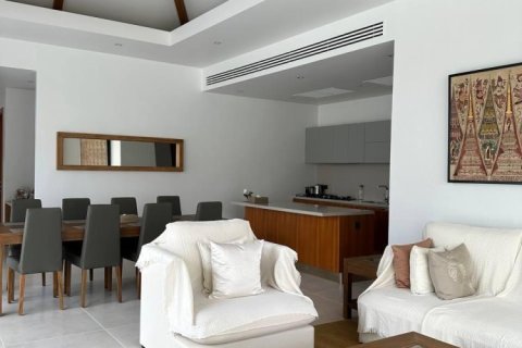 House in Bang Tao, Thailand 3 bedrooms № 153858 - photo 2