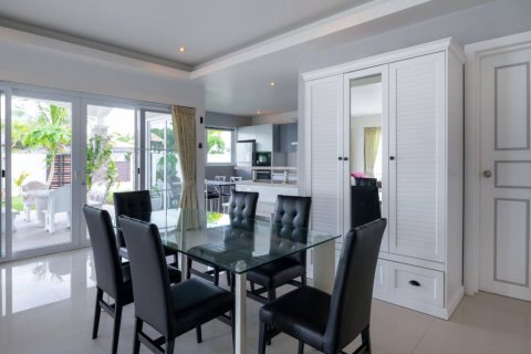 Вилла в Хуа Хине, Таиланд с 3 спальнями  № 158903 - фото 7