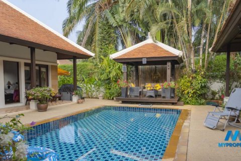Villa in Bang Tao, Thailand 4 bedrooms № 116685 - photo 1