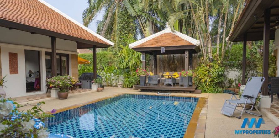 Villa in Bang Tao, Thailand 4 bedrooms № 116685