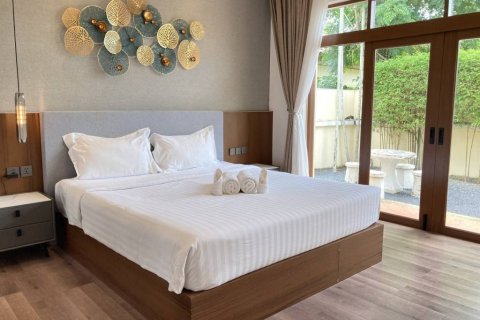 Villa in Bang Tao, Thailand 3 bedrooms № 116683 - photo 10