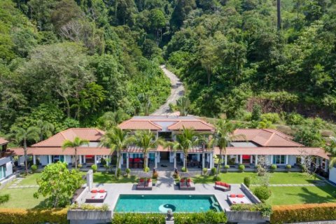 Вилла в Кату, Таиланд с 8 спальнями  № 116684 - фото 2